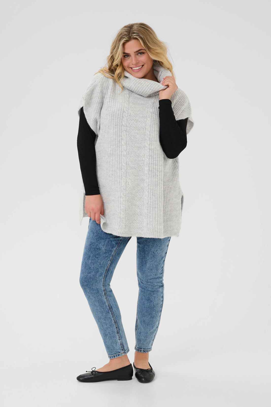 Kaffe Curve Poncho