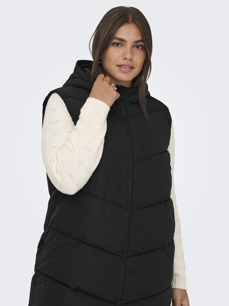Only Carmakoma Vest